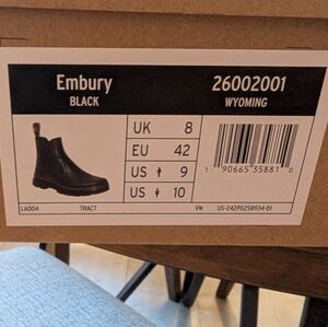 Doc Marten's NIB Black Chelsea Boots size 10
